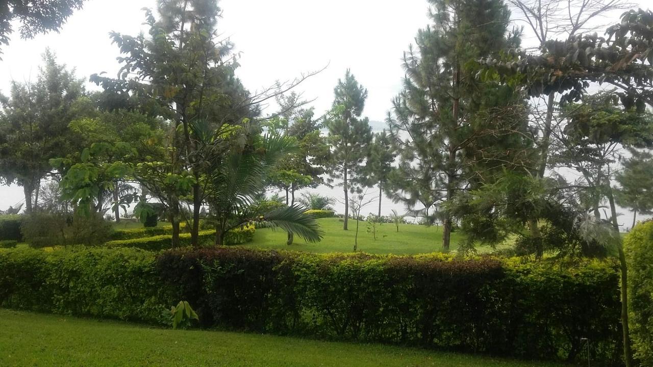 Lakeside Escape - Uganda Hotell Mpenja Exteriör bild