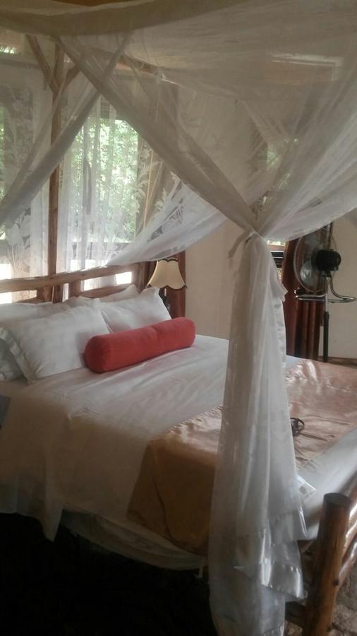 Lakeside Escape - Uganda Hotell Mpenja Exteriör bild